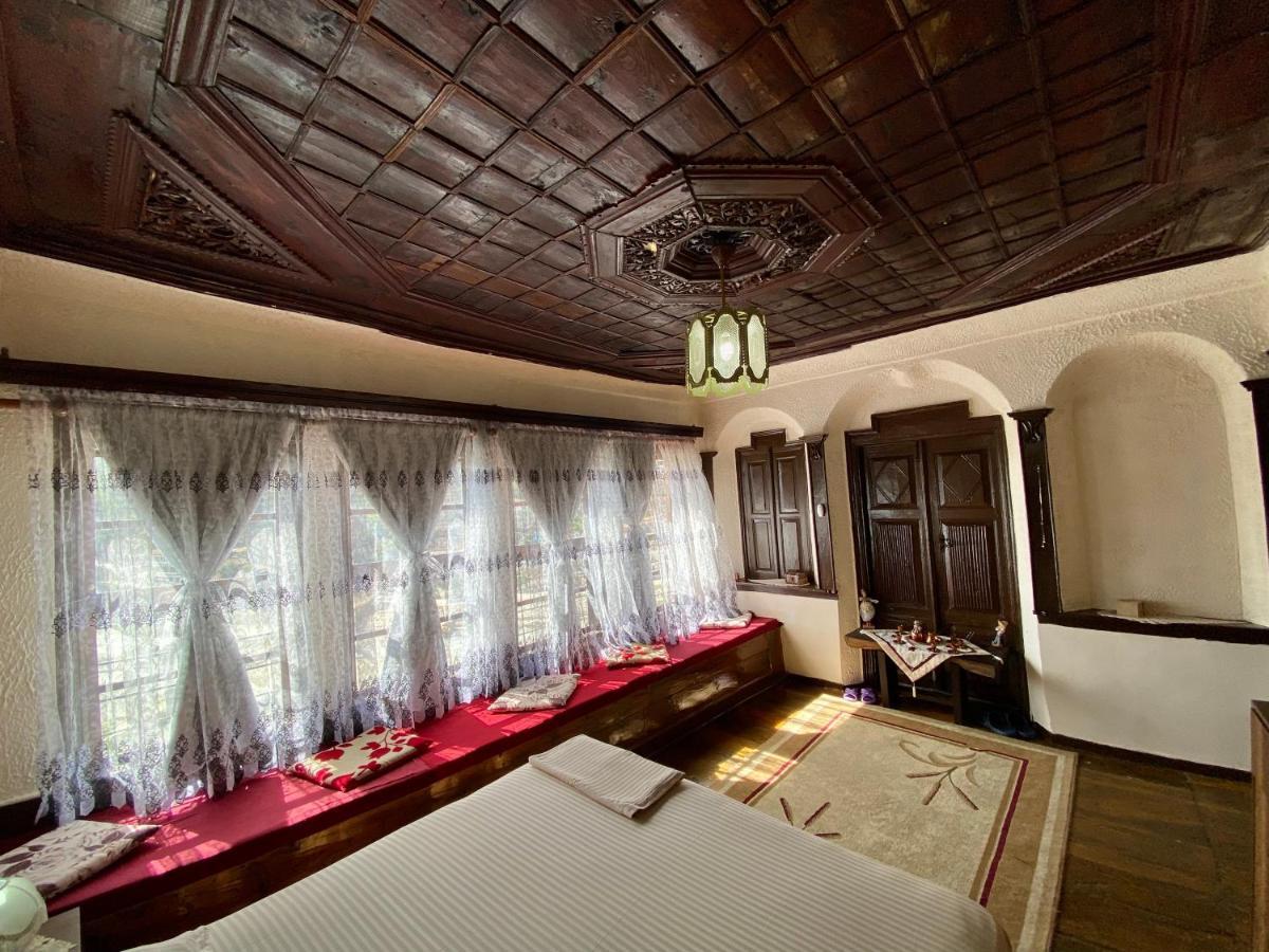 Restaurant & Guest House Semani Berat Exterior photo